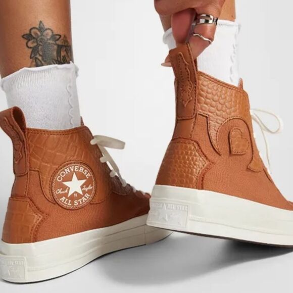 Converse Chuck 70 Cowgirl Lifestyle Hi Sneaker